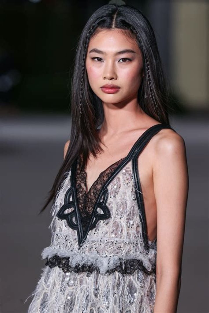 Asian Models: Stunning Beauty And Diverse Representation