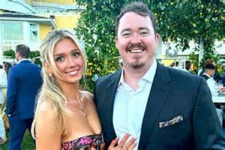 Does Shane Gillis Live With His Parents? The Truth Revealed