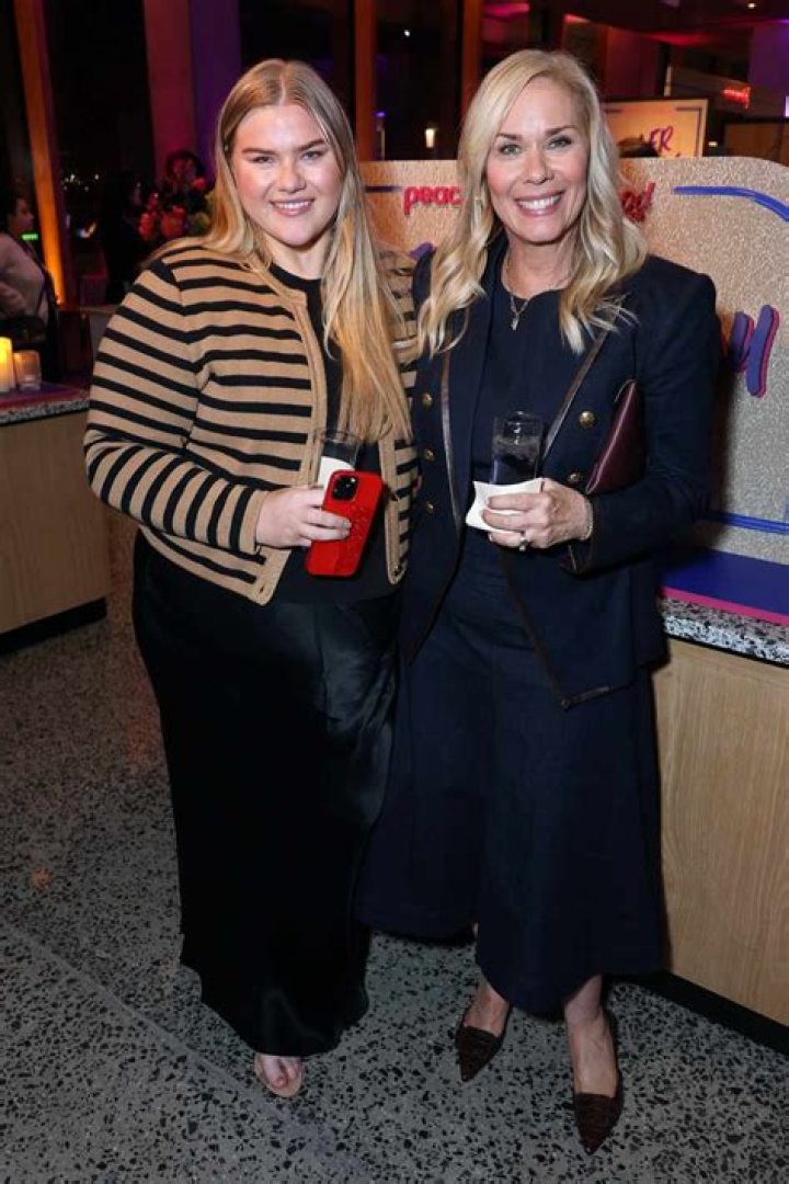 Insightful Discovery: Meet Leanne Morgan's Cherished Daughters