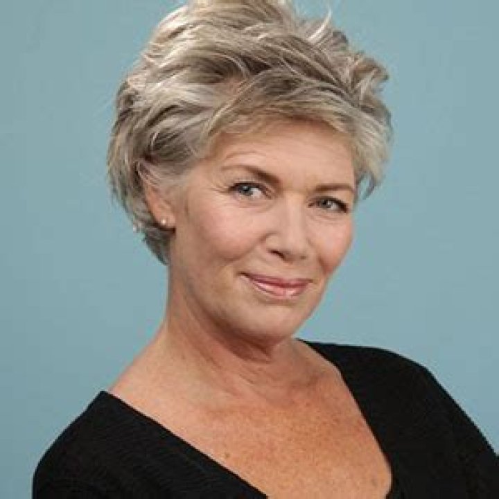 Obituary Of Kelly McGillis 2022: Remembering The Acclaimed Actress