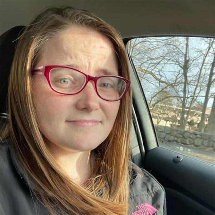 Sandra Birchmore: An Award-Winning Contemporary Artist